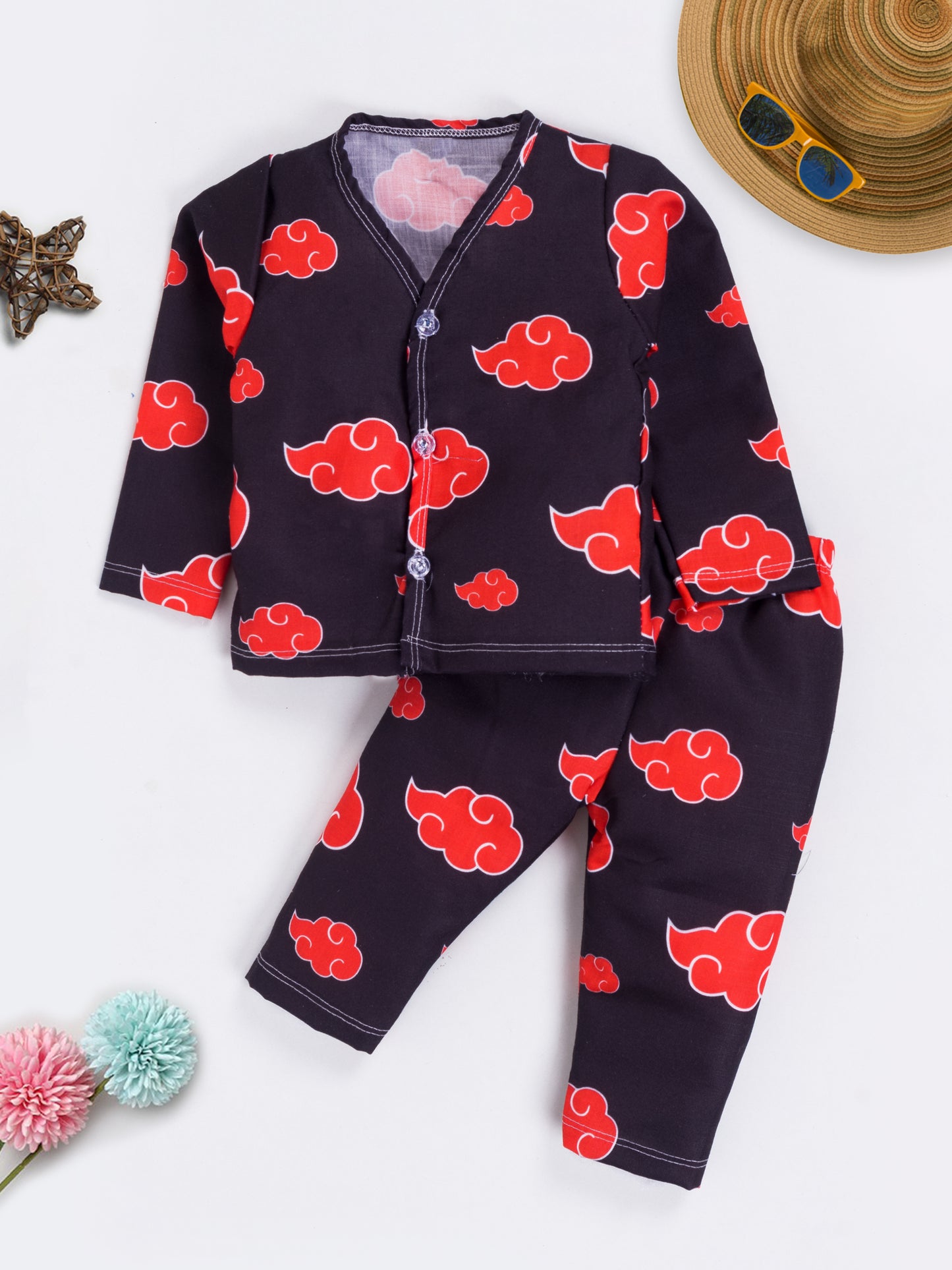 Dress your little hero in this vibrant and stylish 2-piece printed outfit